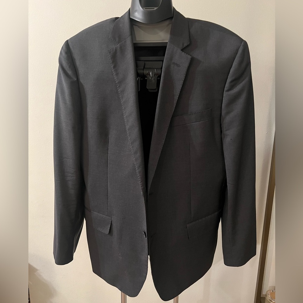 Valentino Men’s Blazer Jacket. Classic look!